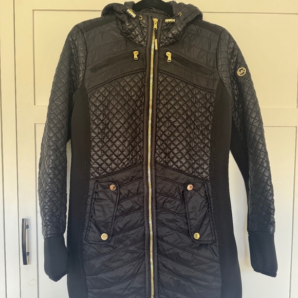 Michael Kors Quilted Black Coat Jacket Gold Hardware Stretch Trim Size M - Picture 1 of 10